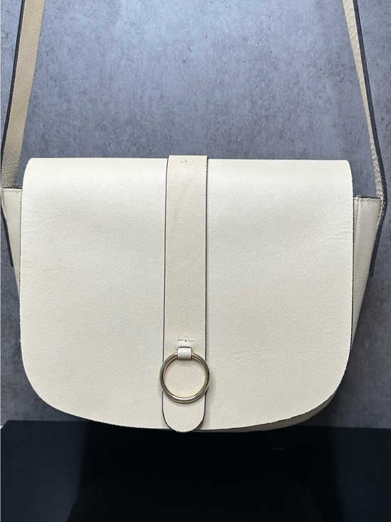 Vittoria Napoli Handbags - Vittoria Napoli Ashley Cream Leather Crossbody Shoulder Bag